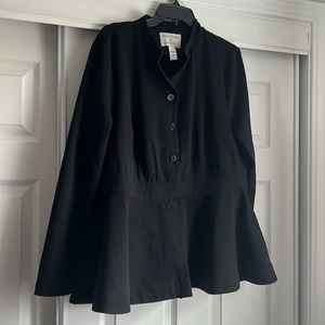 Girl with curves x Lane Bryant pendulum jacket.